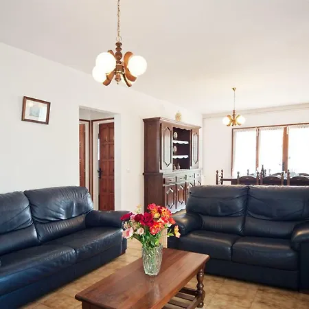 Lledoners Villa